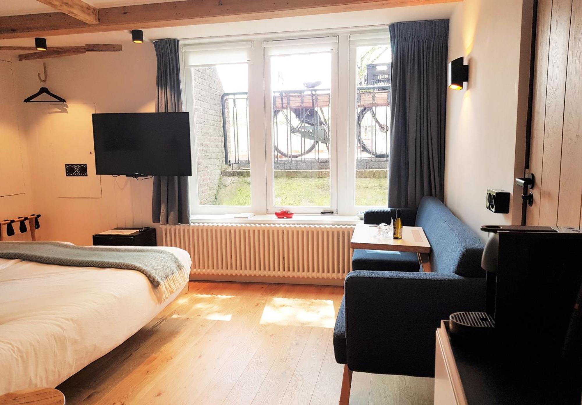23 Sous Bed & Breakfast อัมสเตอร์ดัม ภายนอก รูปภาพ
